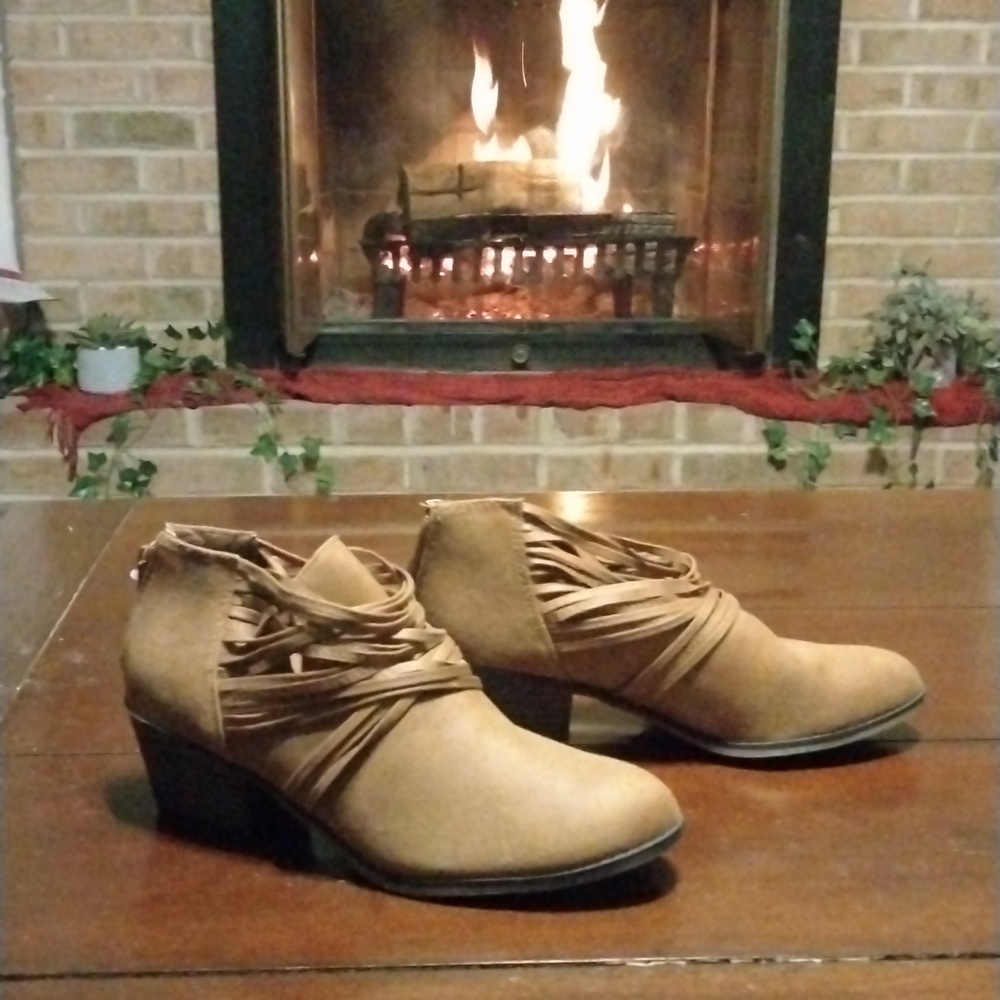 Women's Bootie Shoes